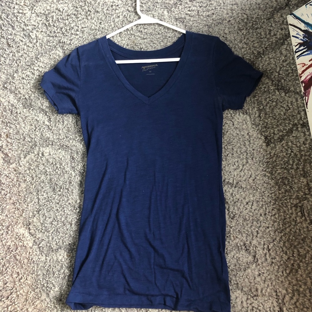 Plain navy v-neck